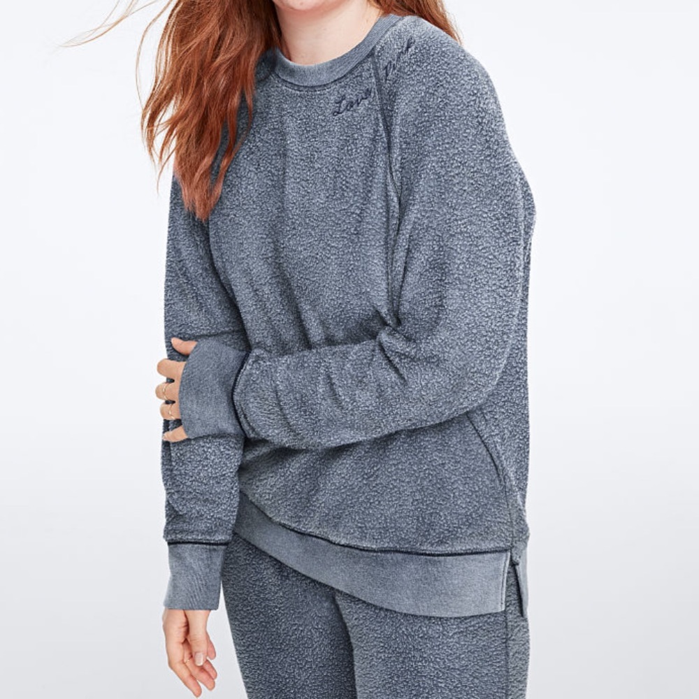 FLEECE CREW SWEATER